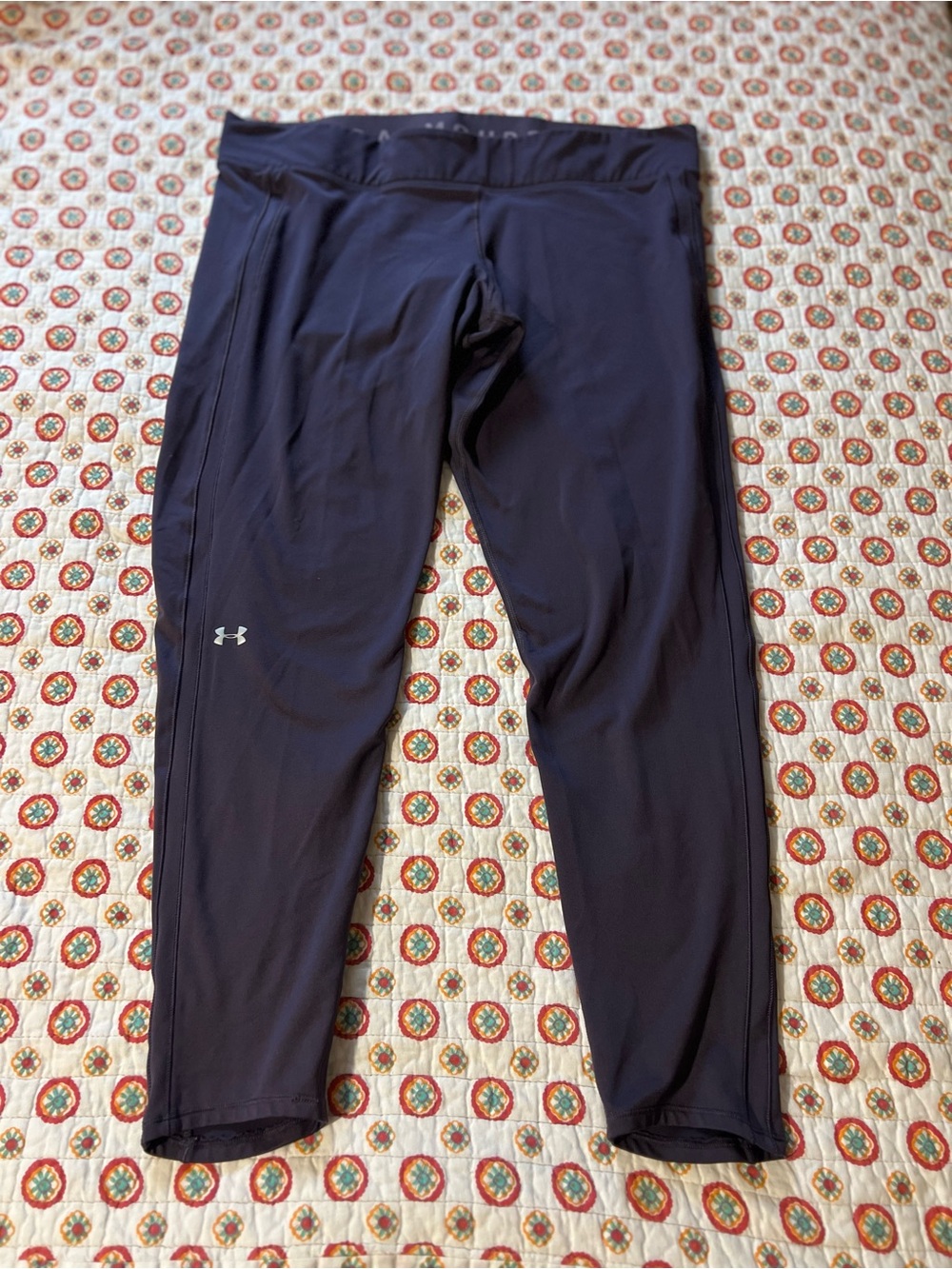 Under Armour Plum Purple Fleece Lined Leggings size 14 Large